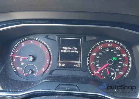 2020 Volkswagen Jetta 1.4T R-Line/1.4T S/1.4T Se/S z USA, uszkodzony, nr VIN 3VWCB7BU7LM047105